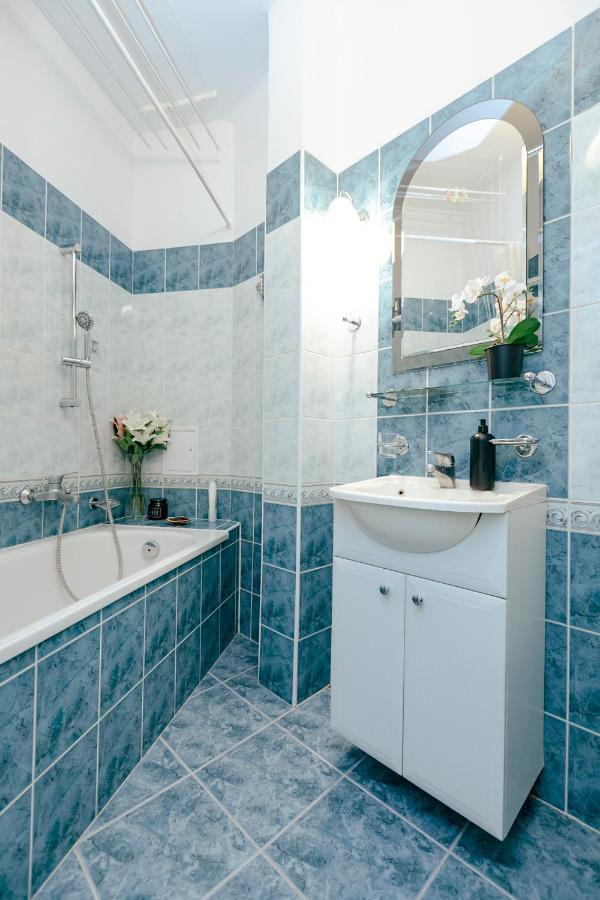 Wilcza 3 Blue - 260 Metrow Od Ambasady Usa - Better Rental وارسو المظهر الخارجي الصورة
