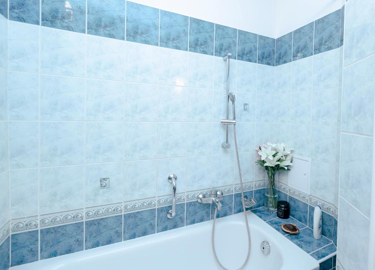 Wilcza 3 Blue - 260 Metrow Od Ambasady Usa - Better Rental وارسو المظهر الخارجي الصورة